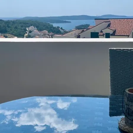 Daire *new Apartment* Petra Hvar Town